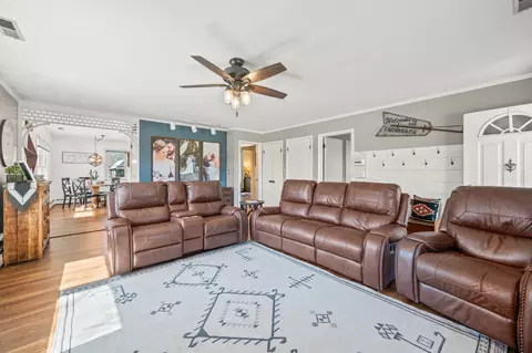 Living - 4231 S 600 E, Waldron, IN 46182 photo 3 of 7
