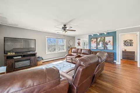 Living - 4231 S 600 E, Waldron, IN 46182 photo 1 of 7