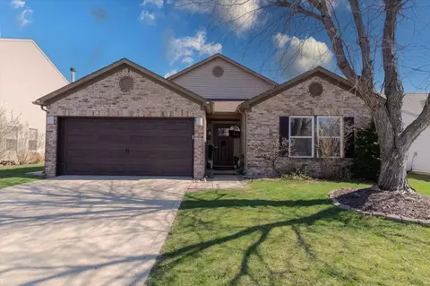 2261 Blossom Dr, Greenwood, IN 46143