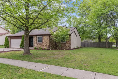 7929 Wheatridge Ct, Indianapolis, IN 46268