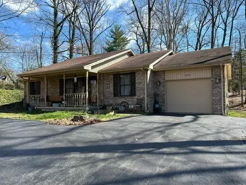 882 S Norris Ave, North Vernon, IN 47265