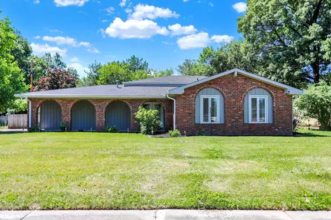 8502 Lockwood Ln, Indianapolis, IN 46217