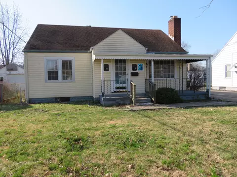 351 W 37th St, Anderson, IN 46013