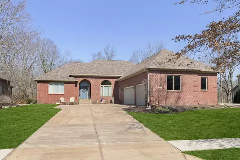 9686 Coyote Ct, Noblesville, IN 46060