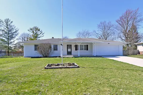 1338 Roseway Dr, Indianapolis, IN 46219