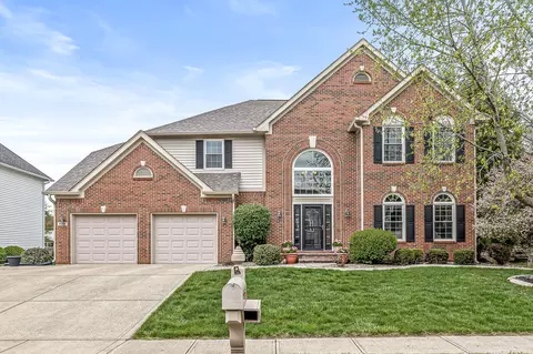 9949 Brightwater Dr, Fishers, IN 46038