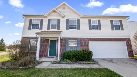 10833 Pleasant View Ln, Fishers, IN 46038