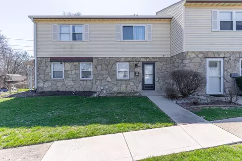 2825 Country Estates Dr, Indianapolis, IN 46227