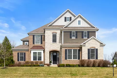 3380 Shelborne Woods Pkwy, Carmel, IN 46032