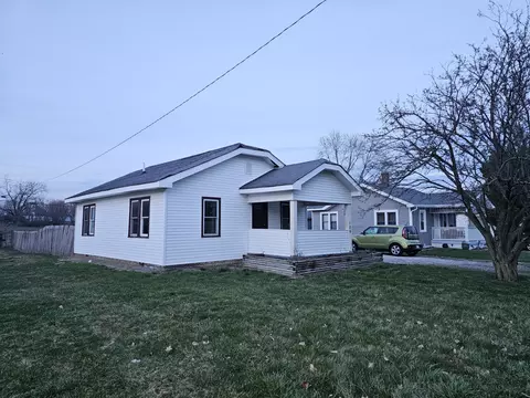 126 South Dr, Anderson, IN 46013