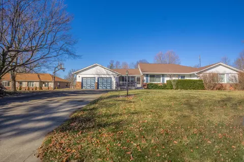 6601 N Brindale Dr, Muncie, IN 47304