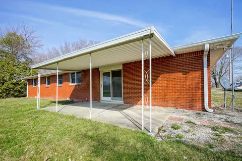 Exterior - 8091 S 100 E, Pendleton, IN 46064 photo 6 of 9