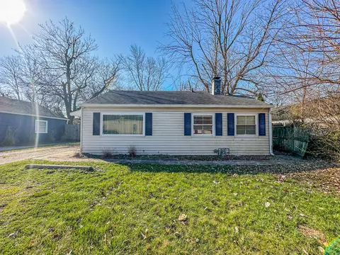5851 E 16th St, Indianapolis, IN 46218