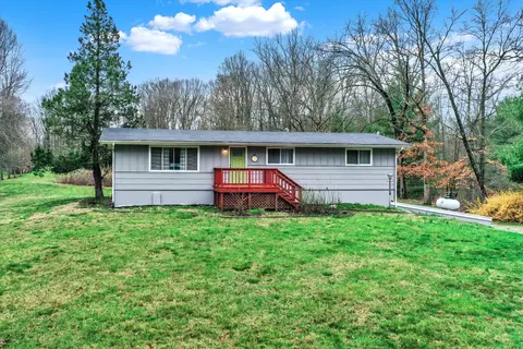 735 N Buffalo Hill Rd, Martinsville, IN 46151