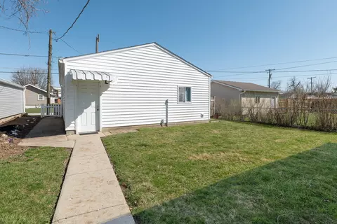 Exterior - 83 S 3rd Ave, Beech Grove, IN 46107 photo 5 of 11