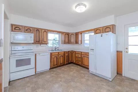 Kitchen - 83 S 3rd Ave, Beech Grove, IN 46107 photo 2 of 4
