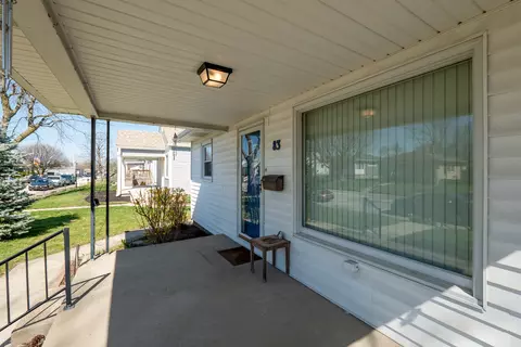Exterior - 83 S 3rd Ave, Beech Grove, IN 46107 photo 3 of 11