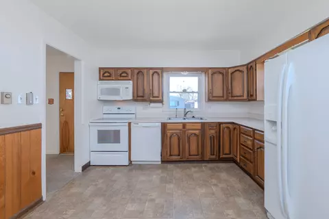 Kitchen - 83 S 3rd Ave, Beech Grove, IN 46107 photo 1 of 4