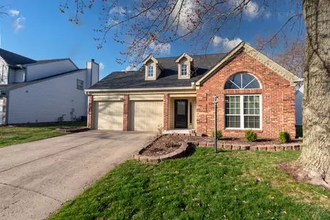 11499 Charleston Pkwy, Fishers, IN 46038