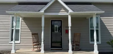 102 S Merrill St, Fortville, IN 46040