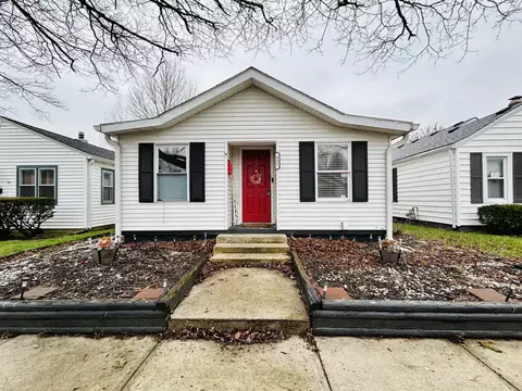 821 Blanchard St, Shelbyville, IN 46176