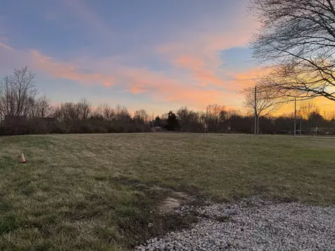 900 W N N, Fortville, IN 46040