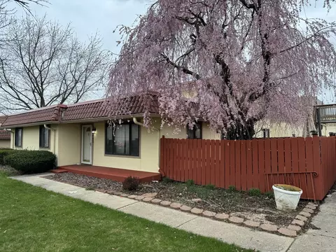 2803 Del Prado Dr, Indianapolis, IN 46227