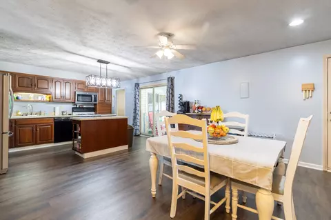 Dining - 2736 Streamside Dr, Columbus, IN 47203 photo 1 of 1