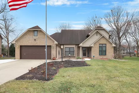 4517 Silver Springs Dr, Greenwood, IN 46142