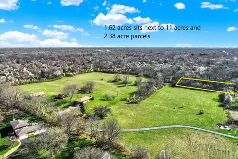 1318 W County Line Rd, Indianapolis, IN 46217