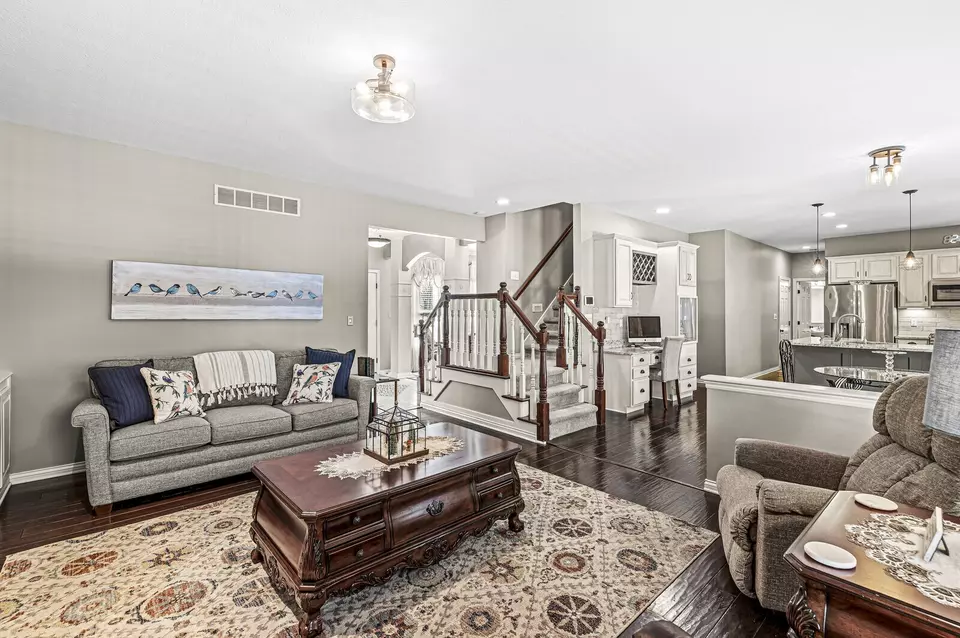  1498 Pondview Dr, Carmel, IN 46032 photo 19