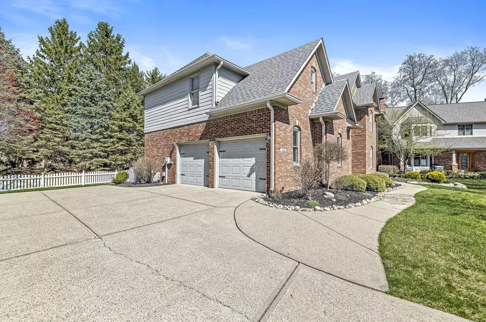  1498 Pondview Dr, Carmel, IN 46032 photo 57