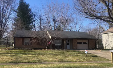 725 Fabyan Rd, Indianapolis, IN 46217