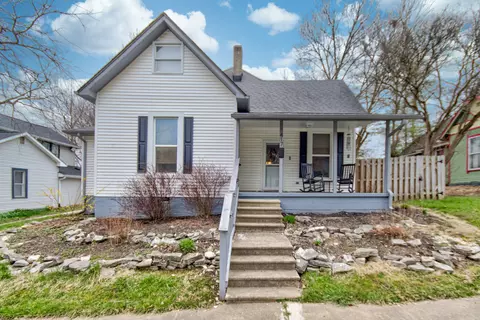 417 N Jefferson St, Danville, IN 46122