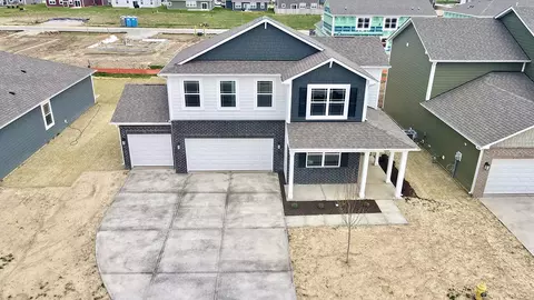 650 Blarney Dr, Pendleton, IN 46064
