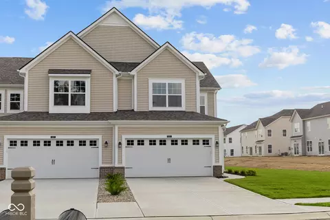 5529 Aspen Wood Ln, Indianapolis, IN 46239