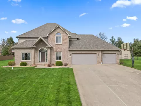 5356 W Granite Ct, New Palestine, IN 46163