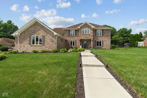 4344 Moss Ridge Cir, Indianapolis, IN 46237