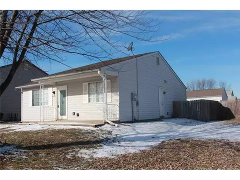6630 Sunbury Dr, Indianapolis, IN 46241