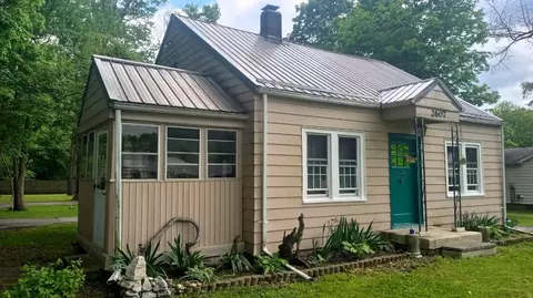 2607 Wallace Ave, Terre Haute, IN 47802