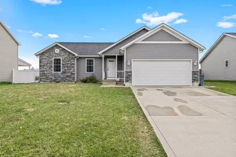 14 Hoosier Heights Dr, Batesville, IN 47006