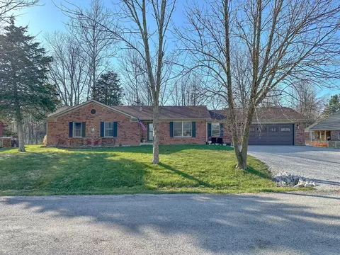 596 Mill Spgs, Coatesville, IN 46121