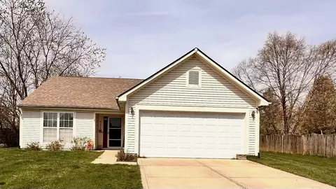 8428 Quillen Dr, Avon, IN 46123