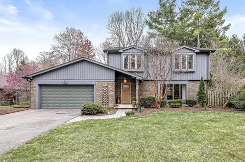 7251 Dean Rd, Indianapolis, IN 46240