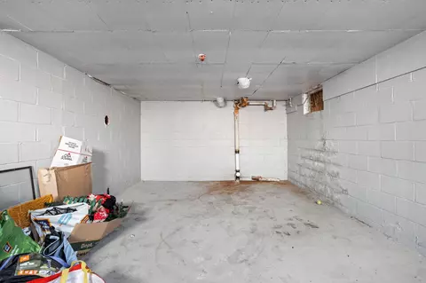 4940 E 16th St, Indianapolis, IN 46201 photo 22