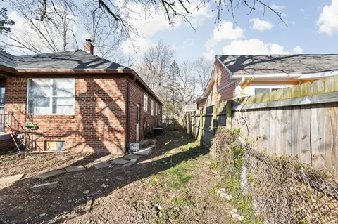 4940 E 16th St, Indianapolis, IN 46201 photo 29