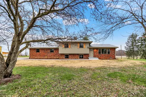 9662 N 675 W, Fairland, IN 46126