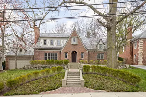 326 E 56th St E, Indianapolis, IN 46220
