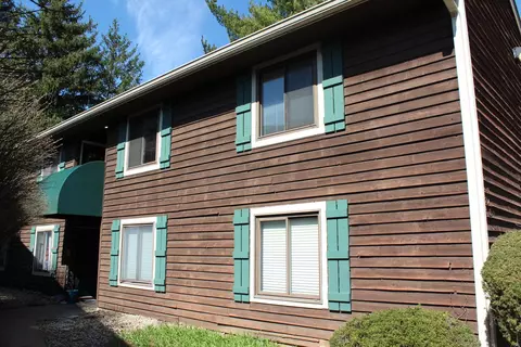 338 S Wilmington Ct, Bloomington, IN 47401