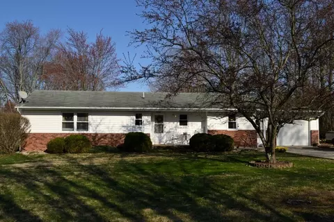 308 S Lincoln St, Westport, IN 47283